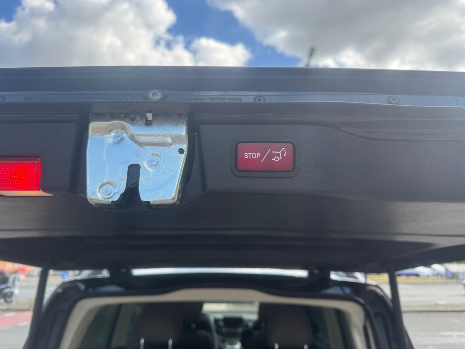 Mercedes-Benz V 250 d EXCLUSIVE EDITION - Samsaru's Car Outlet