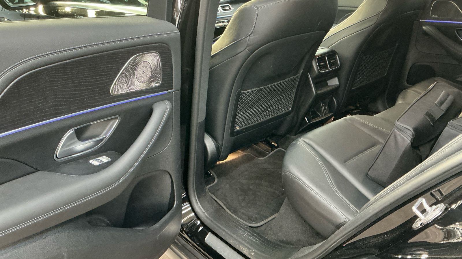Mercedes-Benz GLE 350 e AMG Coupe 360`Burmest*Muebeam*Distro