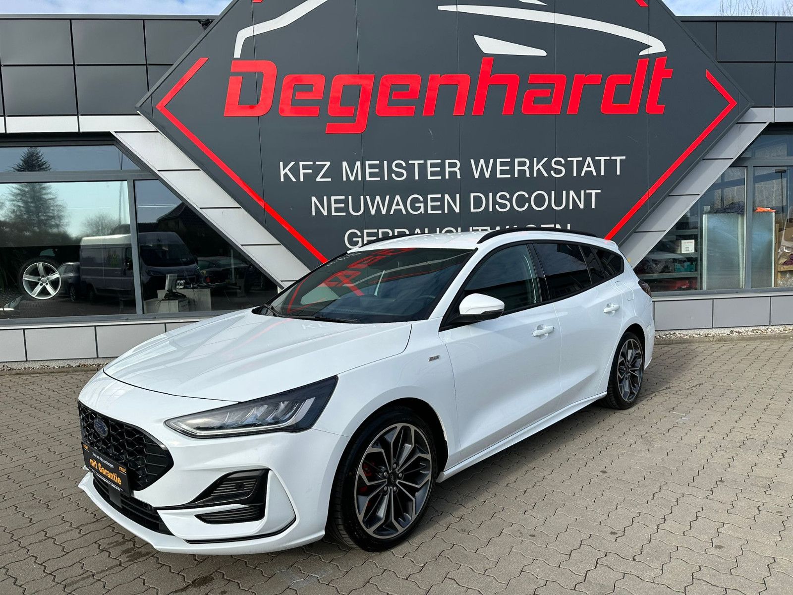 Ford Focus 1.5 Turnier ST-Line X LED ACC NAV KAM AHK