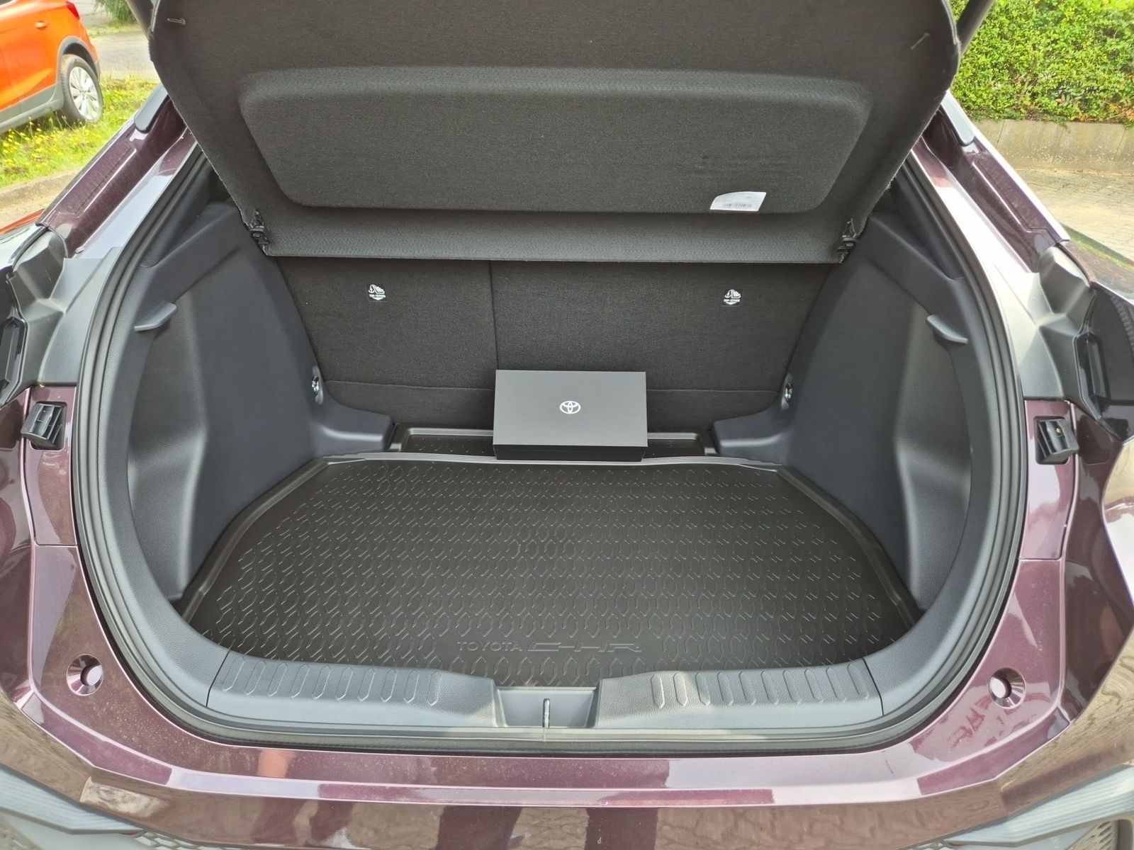 Toyota C-HR 1.8 FWD Team Deutschland ACC+AUT+LED+Navi