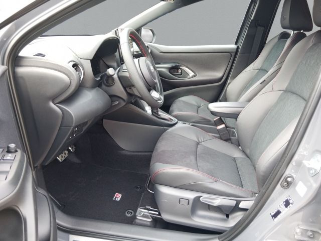 Toyota Yaris Hybrid 1.5 VVT-i 130 GR SPORT *SAFETY-P