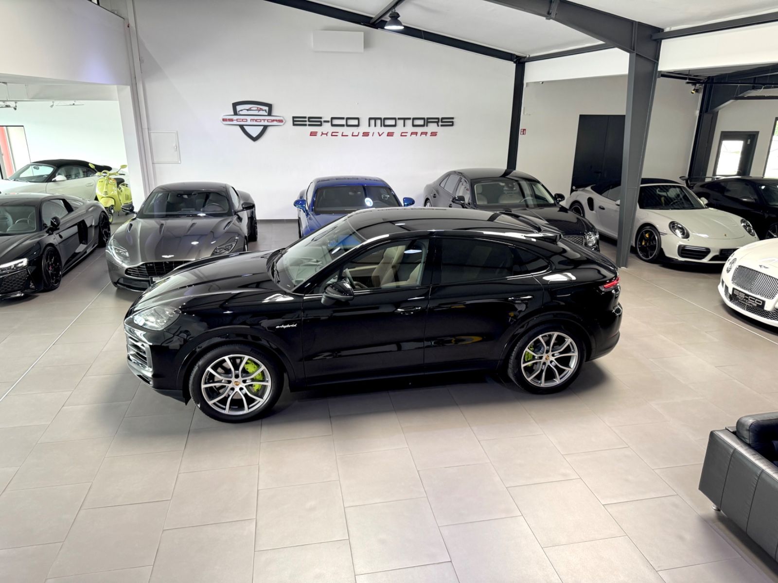 Porsche CAYENNE COUPE E-HYBRID FACELIFT INNO-DRIVE 21"