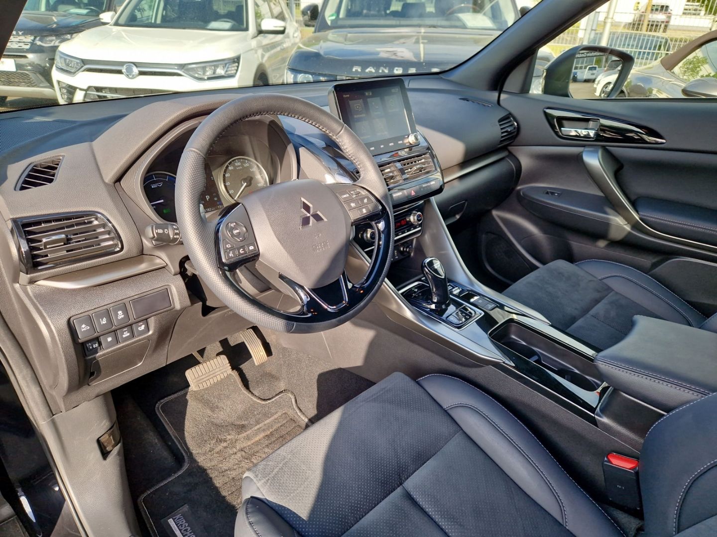 Mitsubishi Eclipse Cross Plug-In Hybrid Select Black Garant