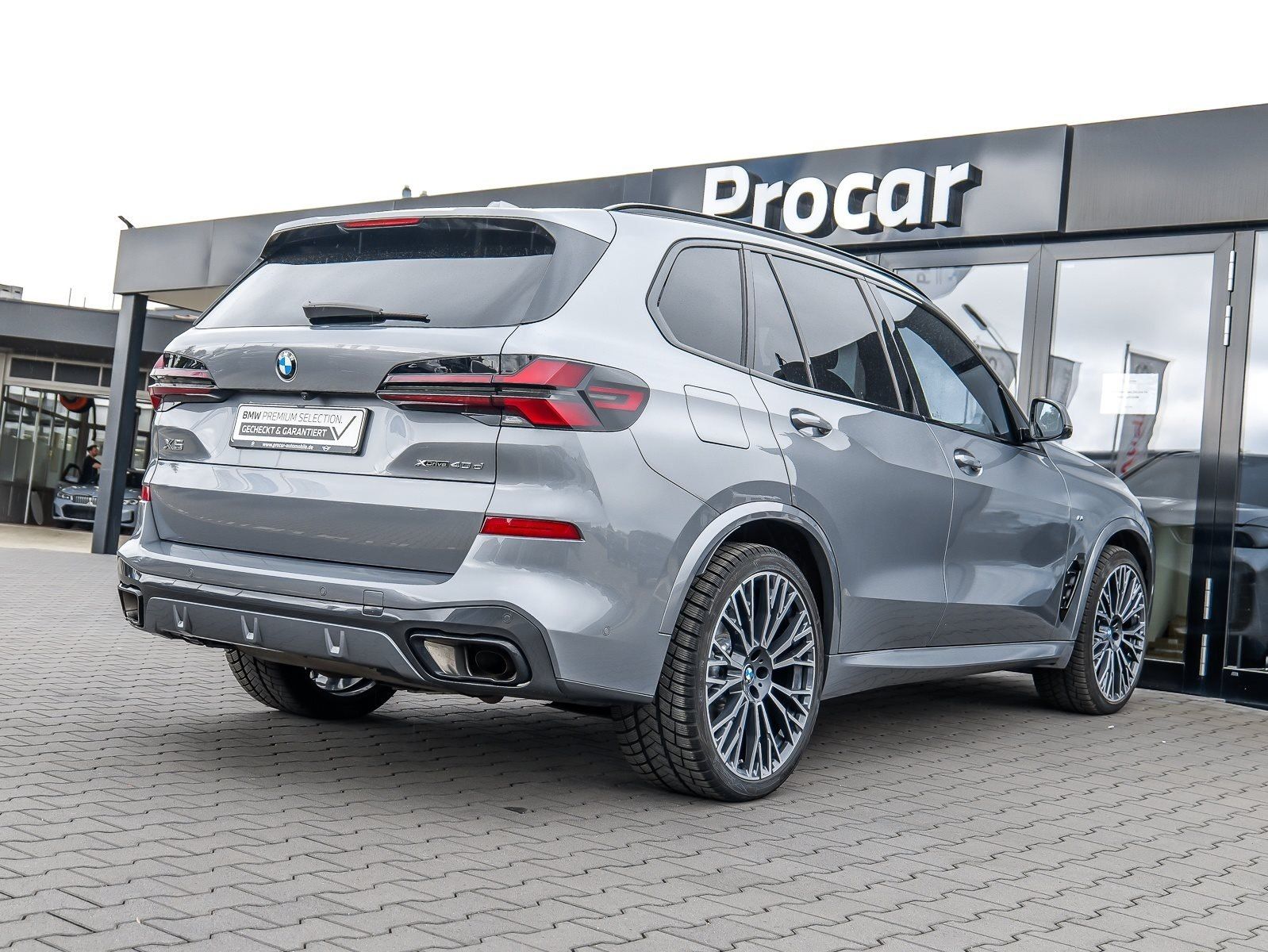 BMW X5 xDrive40d M Sport HUD PANO ACC AHK 360°KAM