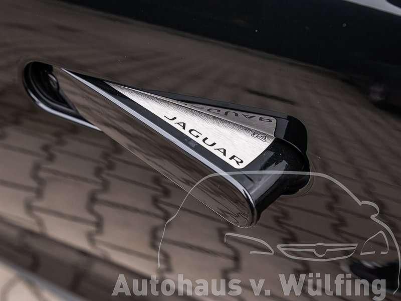 Jaguar F-Type CABRIO P450 +BLACK PACK+MATRIX-SCHEINWERF