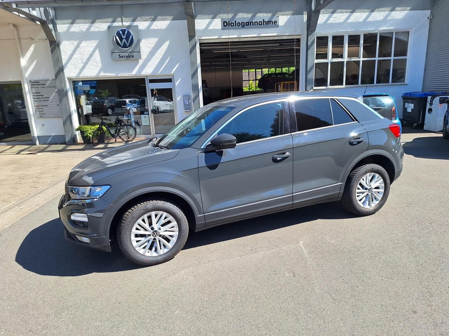 Volkswagen T-ROC 1.6 TDI - Samsaru's Car Outlet