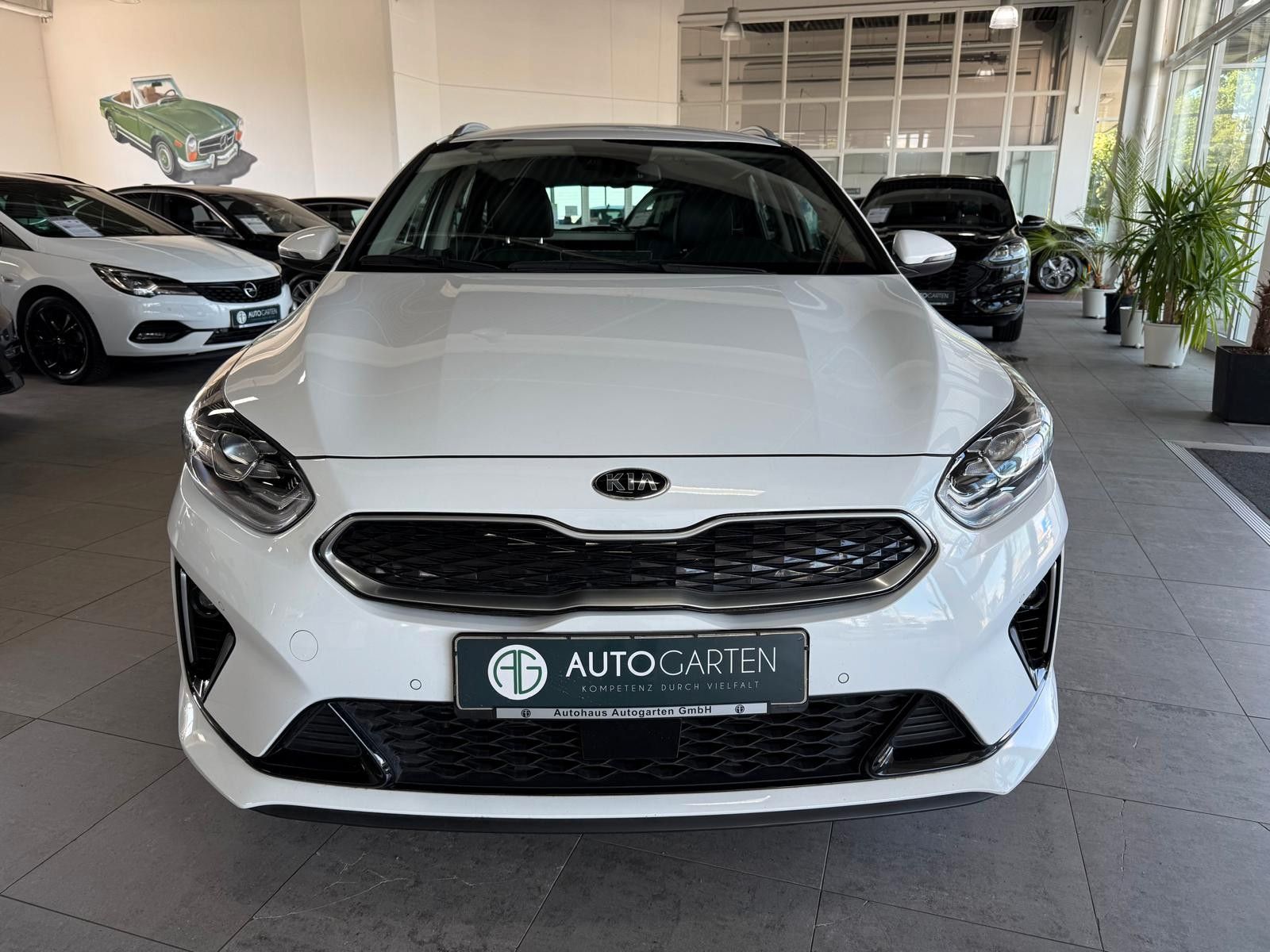 Kia cee'd Sportswagon Plug-in Hybrid Spirit - Samsaru's Car Outlet