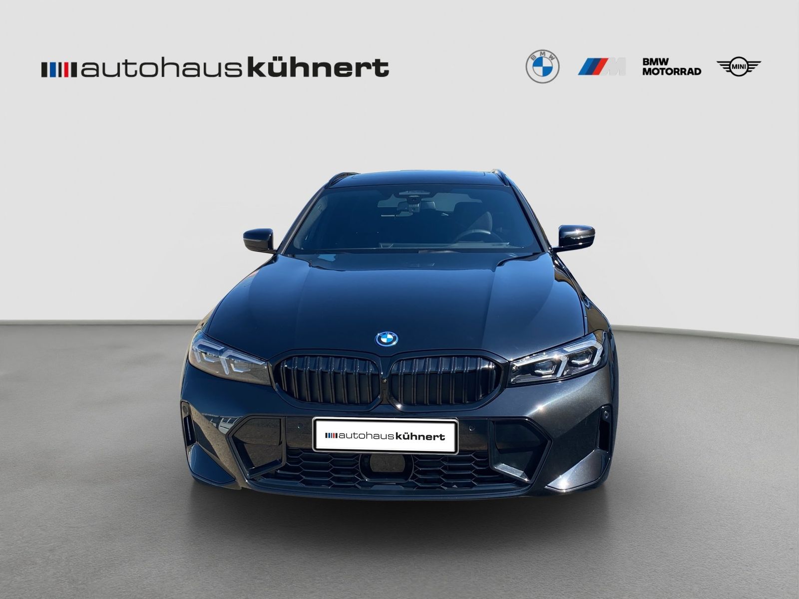 BMW 330e xDrive touring ///M Sport PRO PanoSD AHK AC