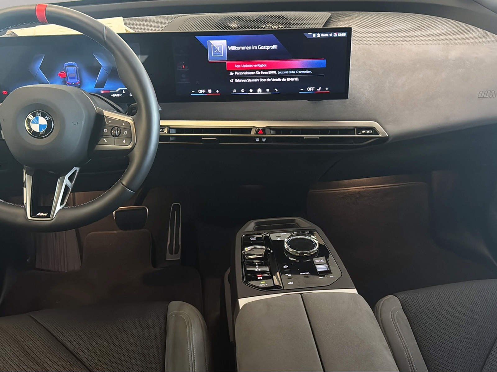 BMW iX M70 xDrive M Sport Bowers & Wilkins AHK LED
