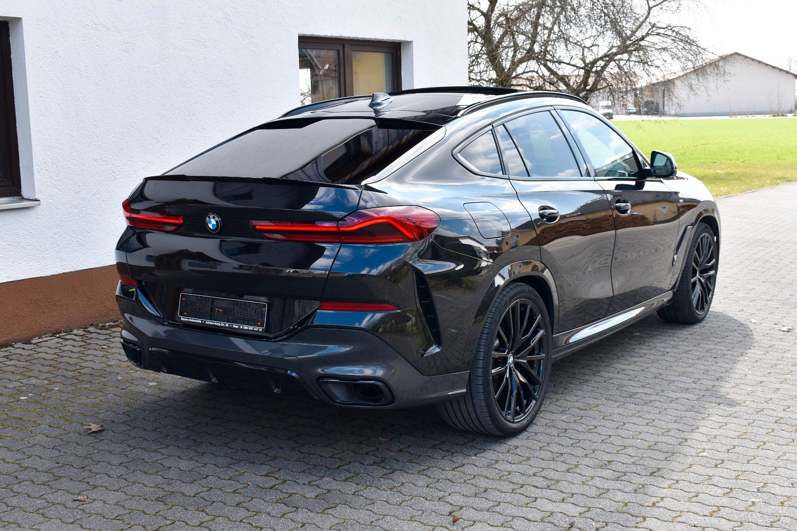 BMW X6 40d M-Sport Laser/Airmatic/ACC/Pano/Soft-C/22