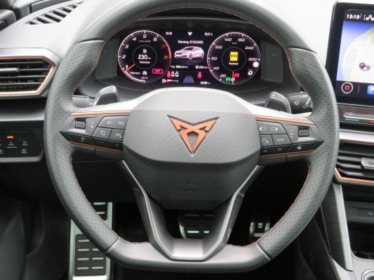 Cupra Leon VZ 2.0l TSI DSG - Samsaru's Car Outlet