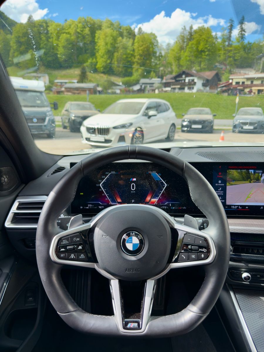 BMW 320d xDrive Touring M Sport Pro AHK|Pano|NP82800