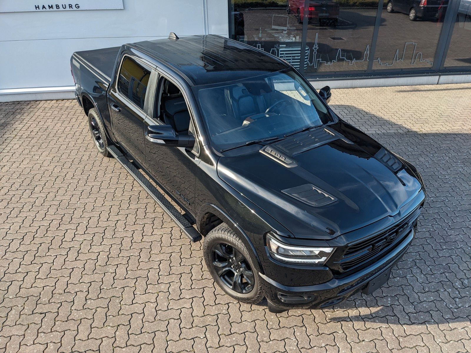 Dodge RAM 1500  Laramie  HEMI 5.7 LPG-Gas E-TORQUE 4x4