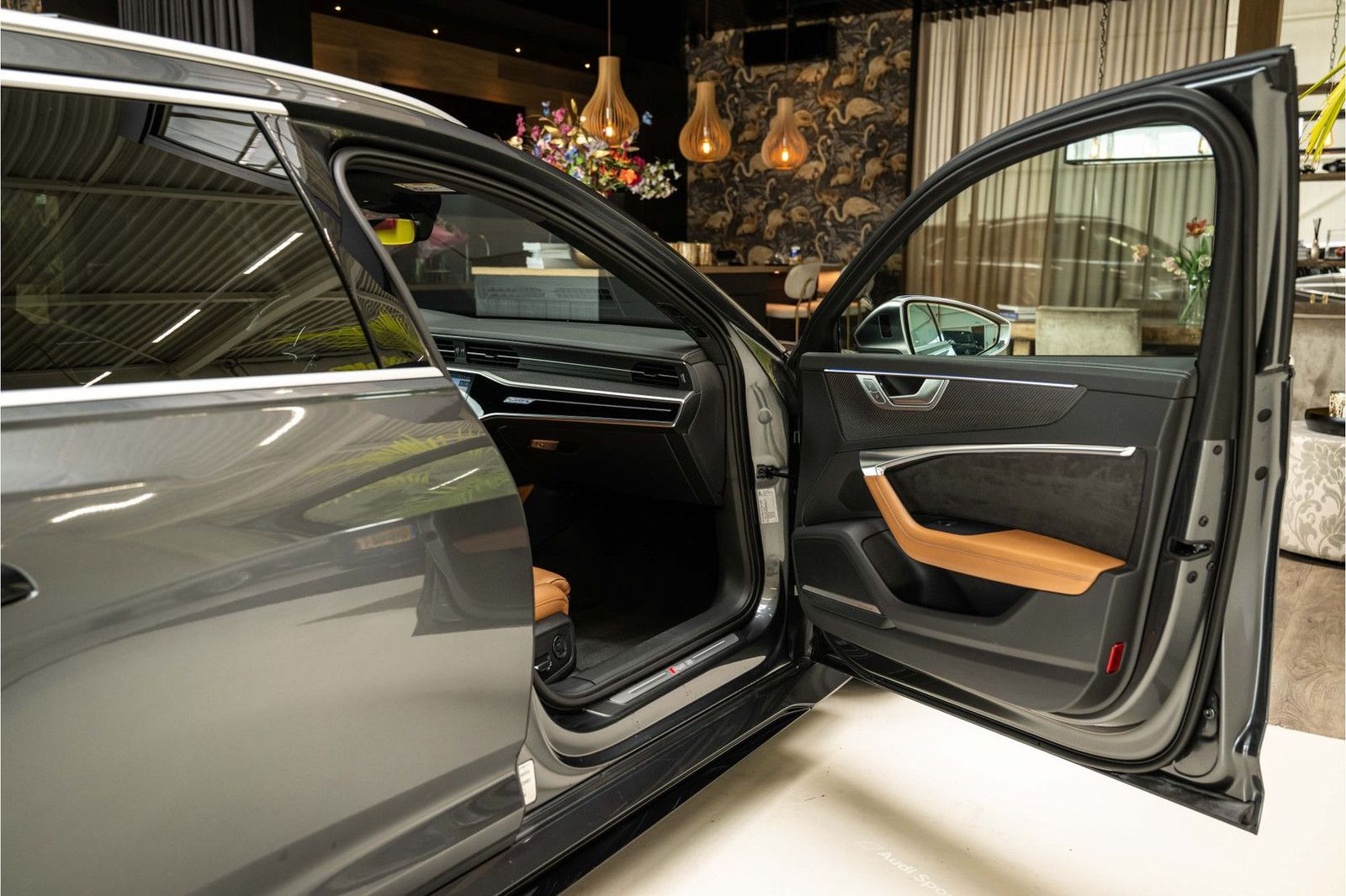 Audi RS6 Avant TFSI quattro | BTW | BLACK PACK | AHK