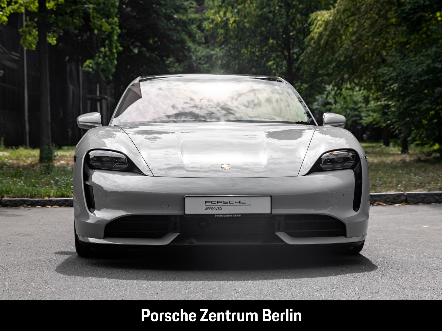 Porsche Taycan Turbo Sport Turismo Burmester Panorama