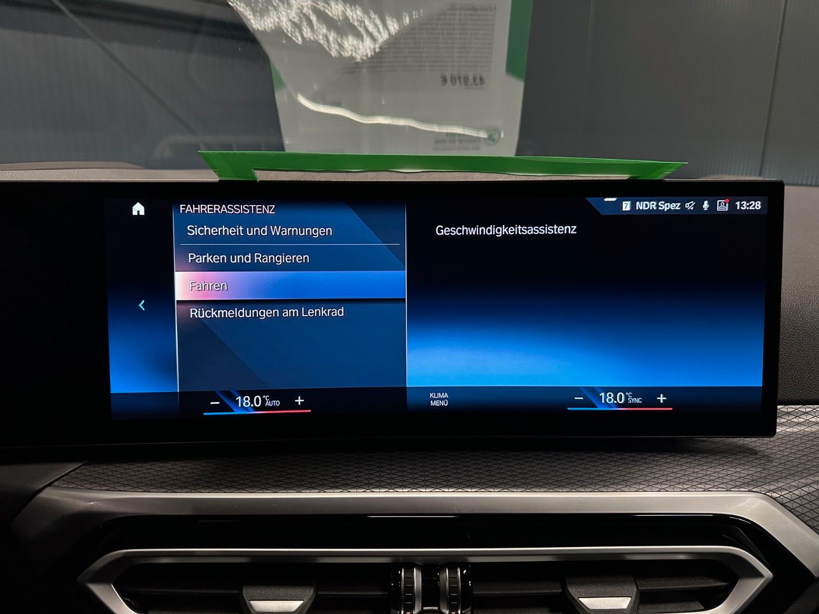 BMW 330d touring xDrive M-Sport - Samsaru's Car Outlet
