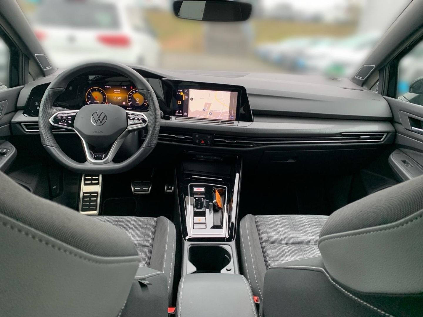 Volkswagen Golf VIII GTD 2.0 TDI SCR - Samsaru's Car Outlet