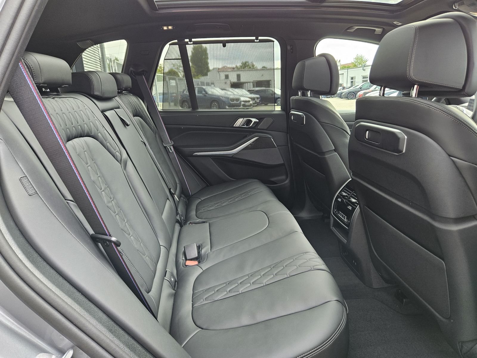 BMW X5 xDrive50e M Sport Pano AHK Harman Kardon HUD
