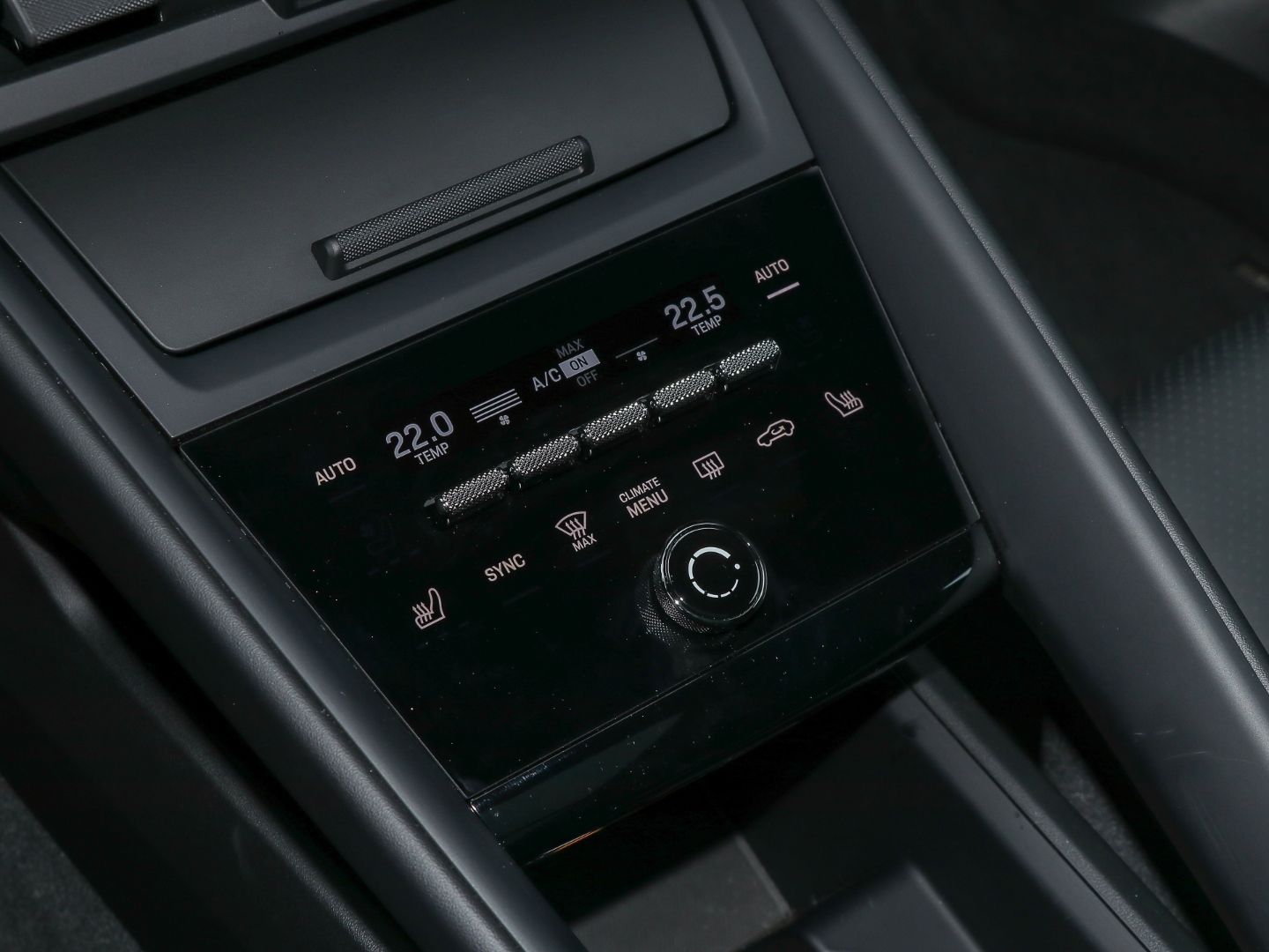 Porsche Macan 4 HA-Lenkung LED-Matrix Surround-View BOSE