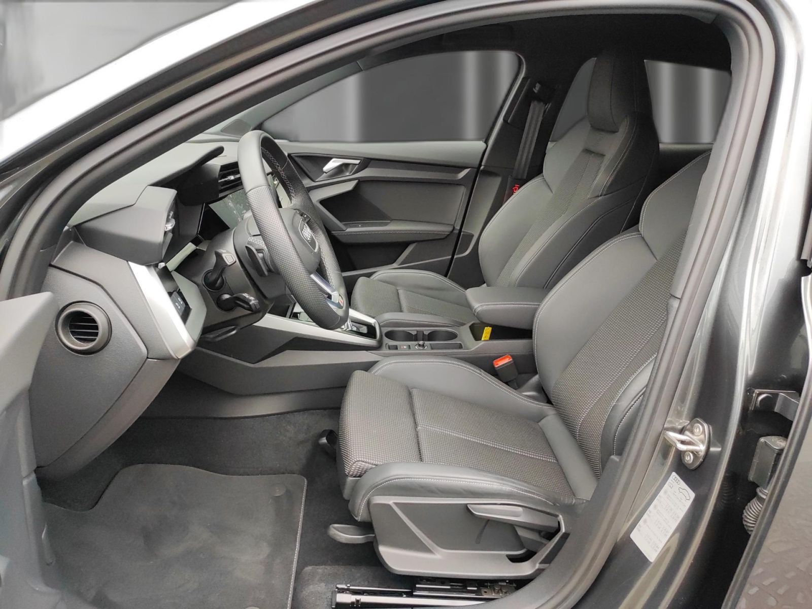 Audi A3 Sportback 45 TFSI e S line S tronic *NAV+*