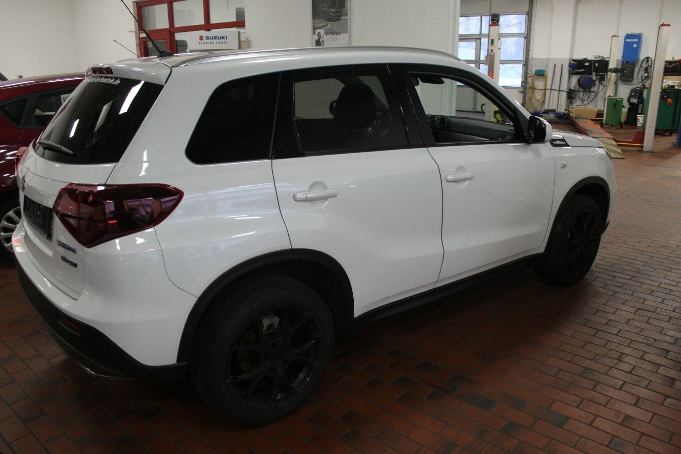 Suzuki Vitara 1.4 Boosterjet Comfort Hybrid - Samsaru's Car Outlet