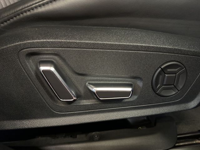 Audi A6 Avant 55 TFSI e SPORT - Samsaru's Car Outlet