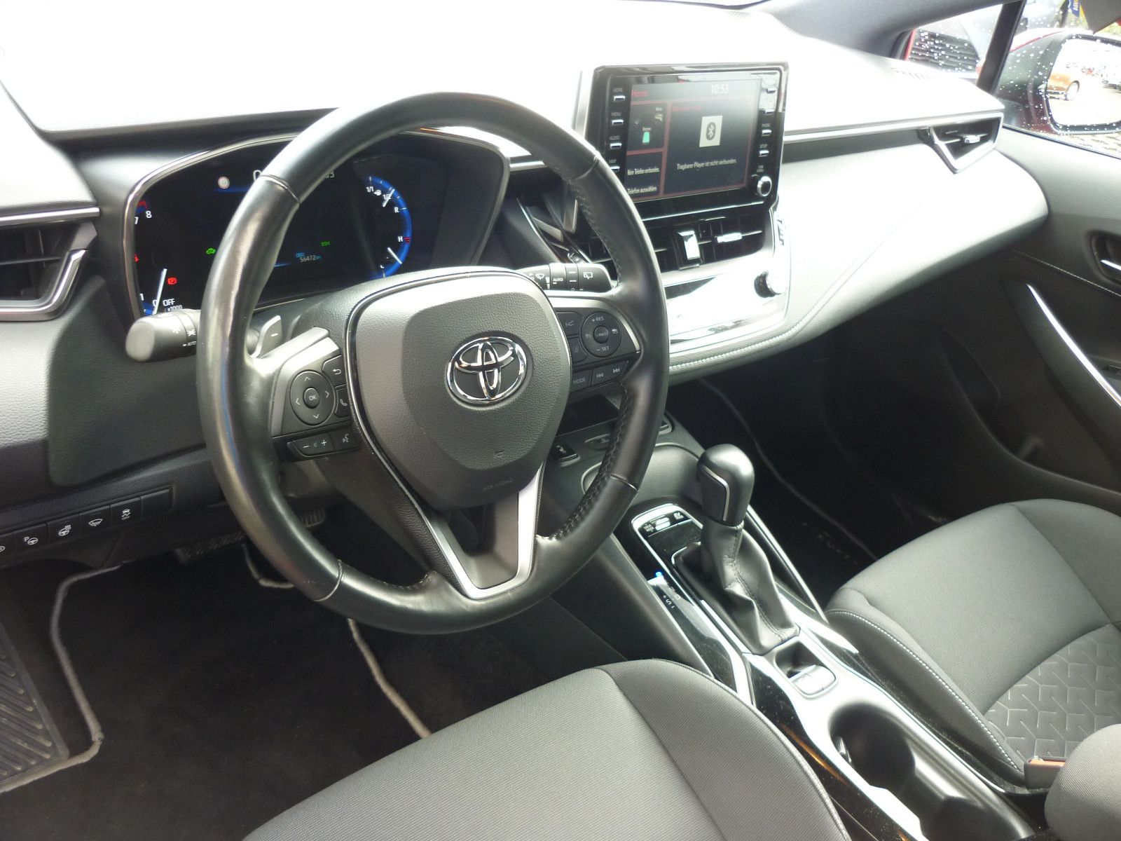 Toyota Corolla Hybrid - Samsaru's Car Outlet