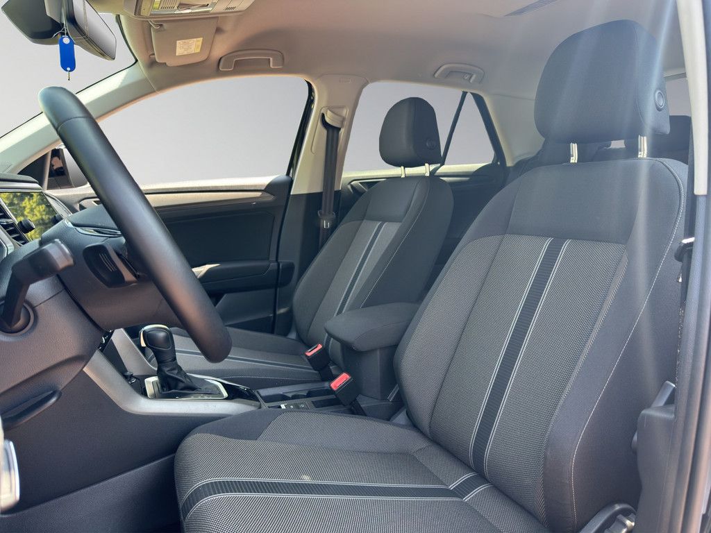 Volkswagen T-Roc 1.5 TSI Style DSG - Samsaru's Car Outlet