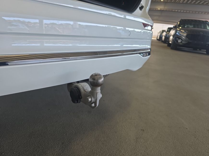 Volvo XC60 T6 AWD Recharge - Samsaru's Car Outlet