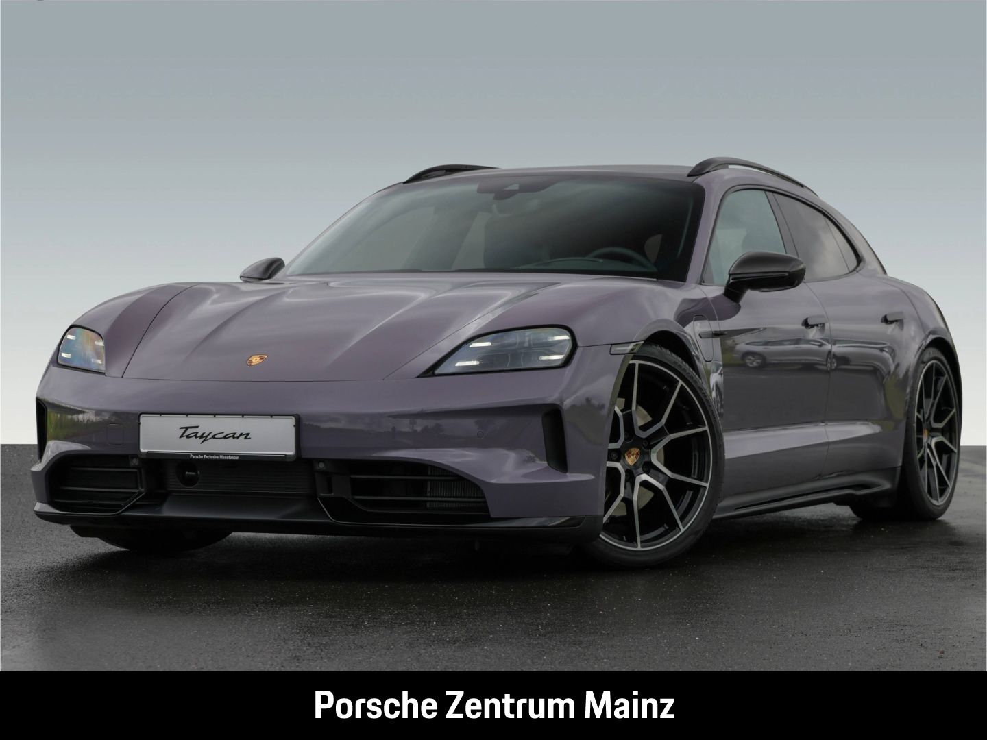 Porsche Taycan Sport Turismo UPE:154.000€,Beifahrerdispl
