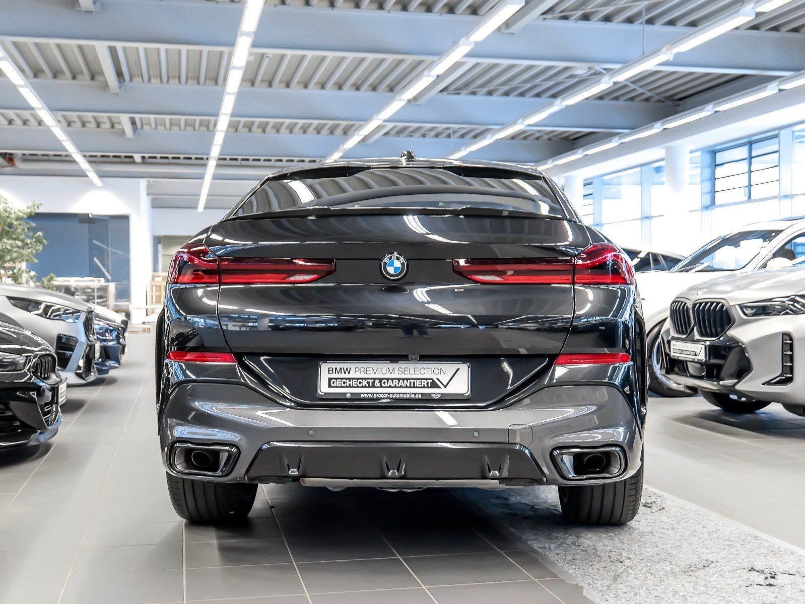 BMW X6 xDrive30d M Sport PANO ACC AHK RFK NAVI LED