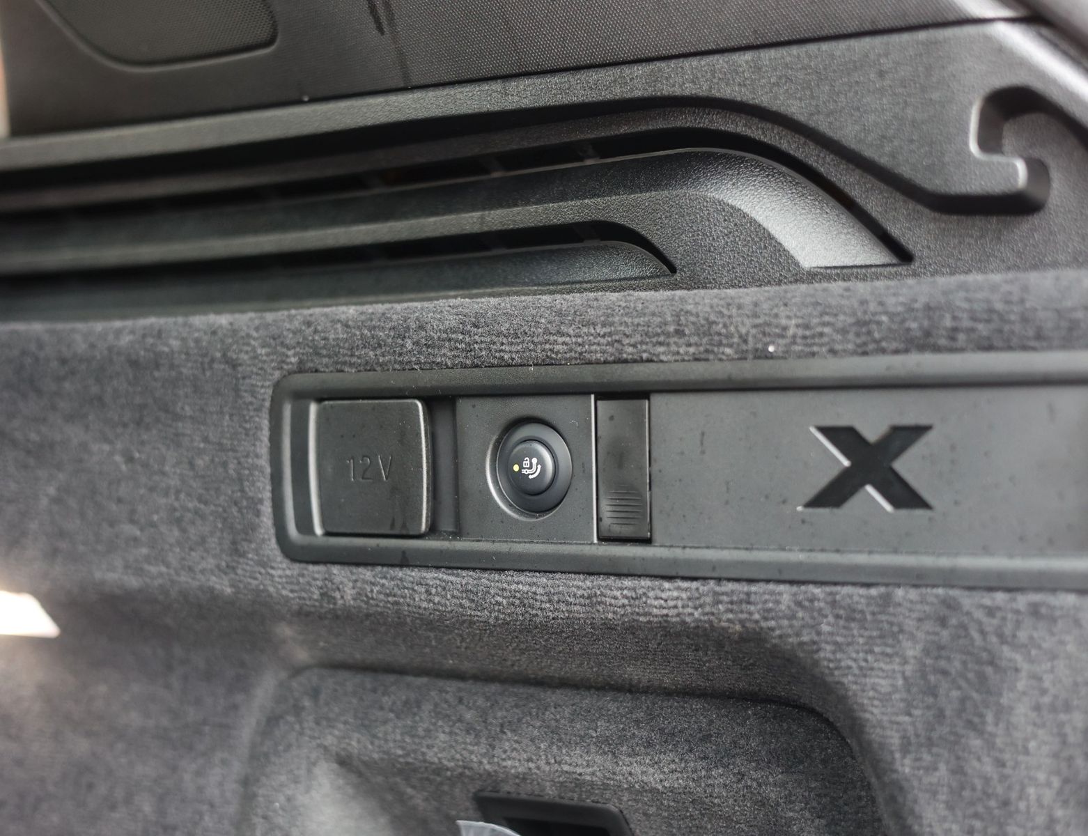 BMW X5 50e xDrive | Individual - SkyLounge
