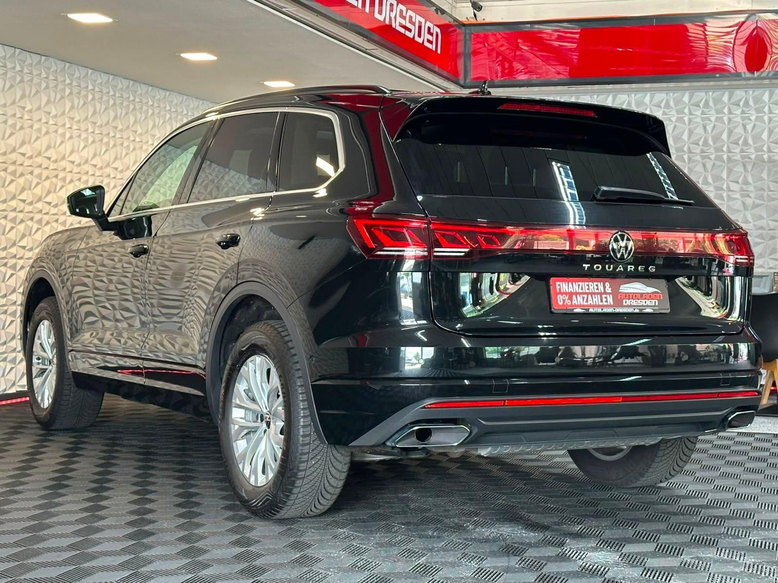 Volkswagen Touareg 3.0TDI ELEGANCE 4M PAN#SPUR#VIRT#ACC#KEY