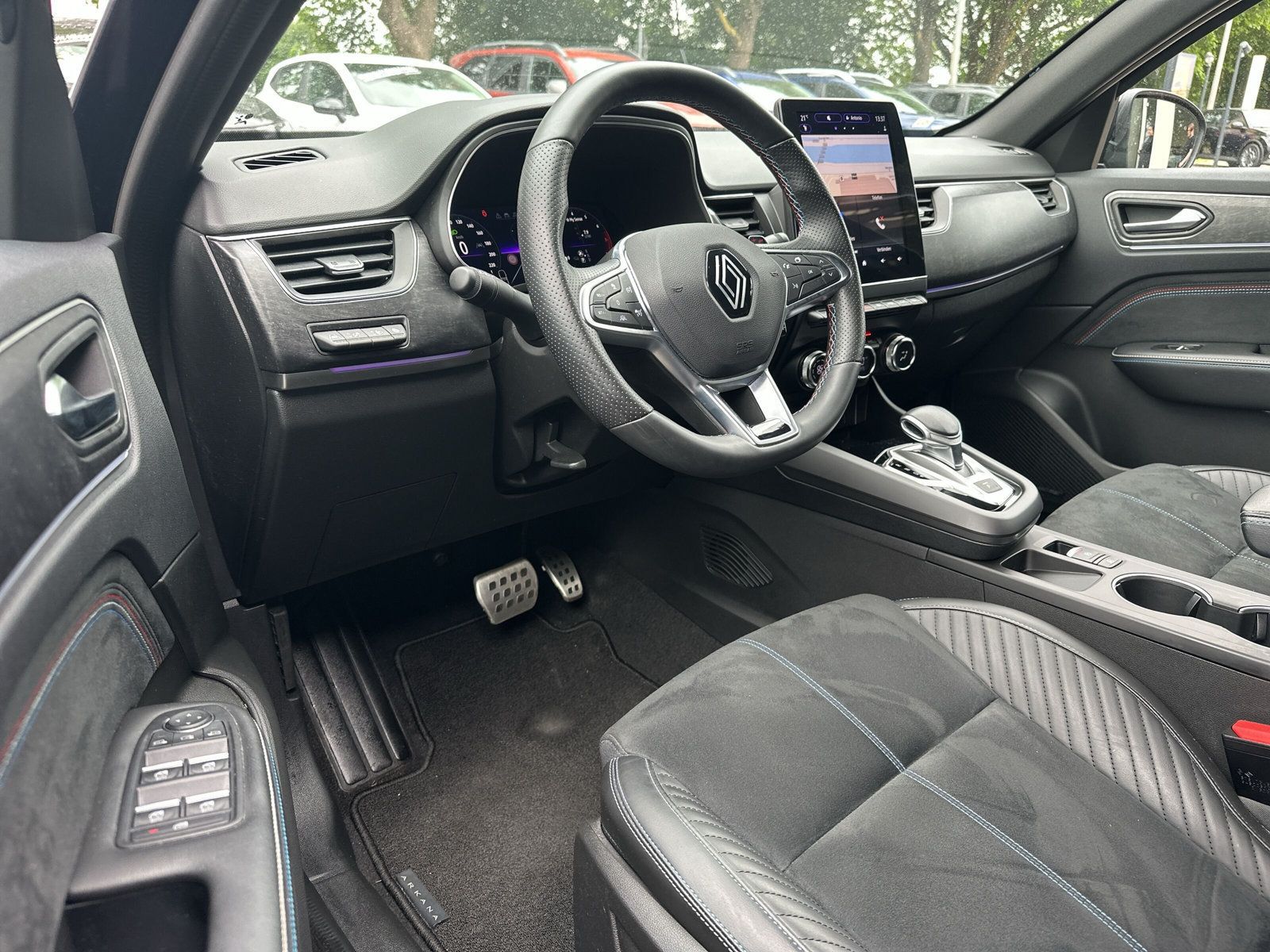 Renault Arkana Esprit Alpine 1.3 TCe 160 Mild-Hybrid - Samsaru's Car Outlet