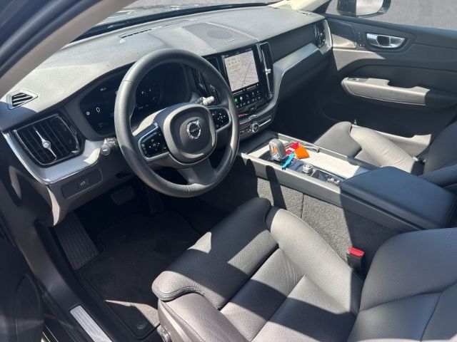 Volvo XC60 Plus Dark B4 Diesel 19''LM Standhz 360kam A