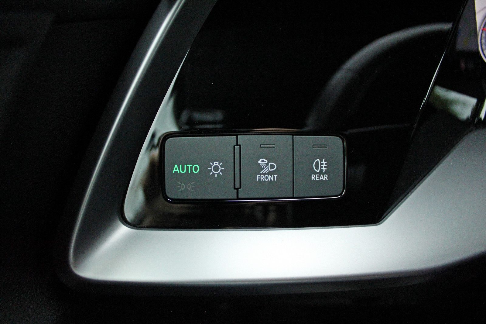 Audi A3 Sportback 35 TDI S-tronic - Samsaru's Car Outlet