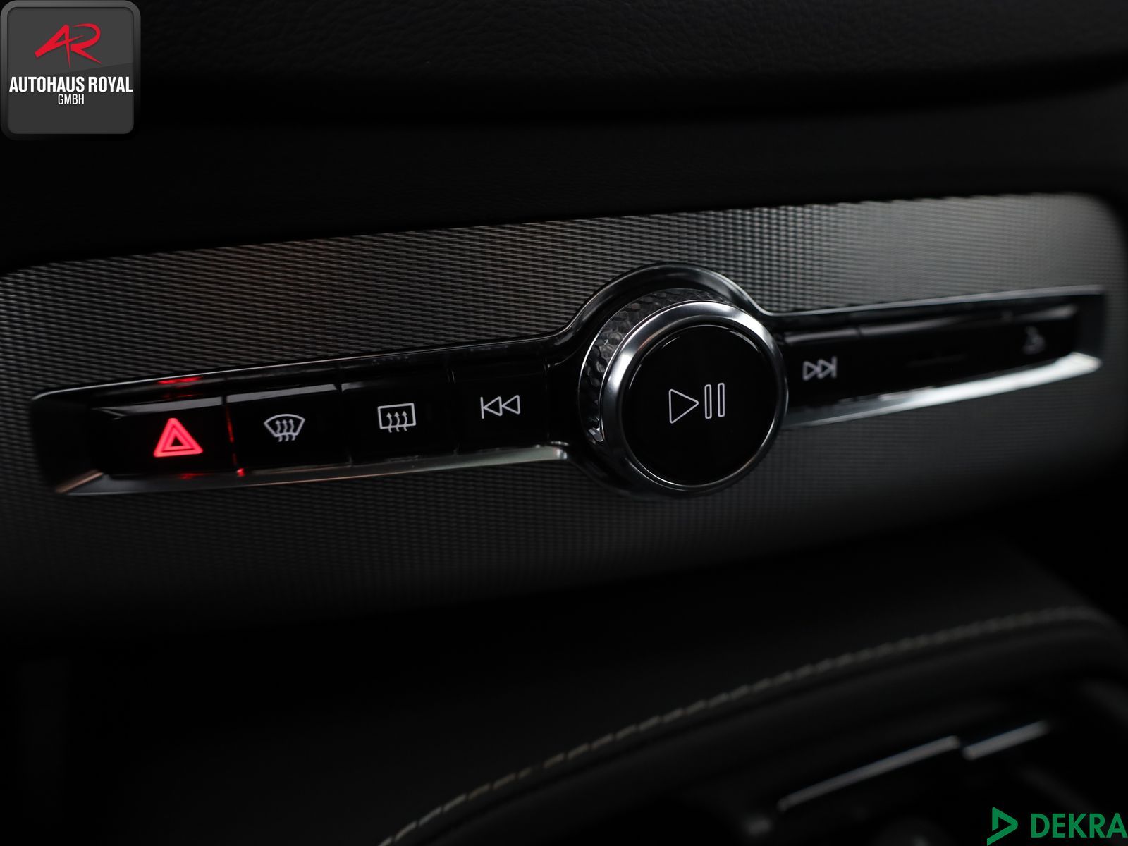 Volvo XC 90 2.0 T8 AWD RECHARGE R DESIGN 7 SITZE,H/K