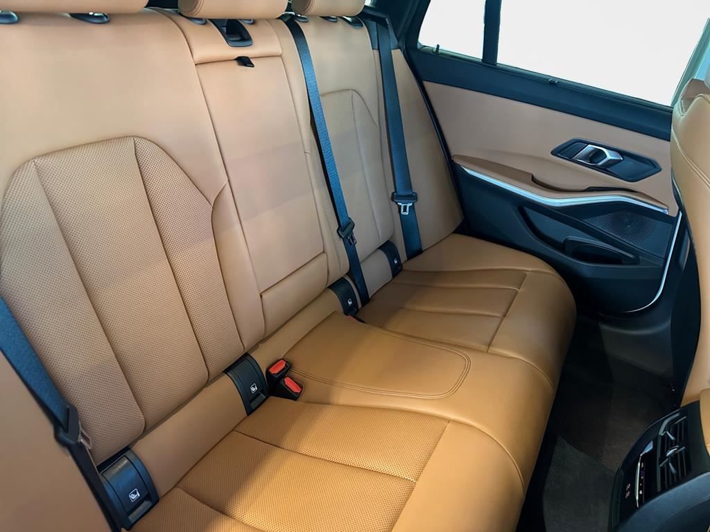 BMW 320d Touring xDr. M Sport ACC+Pano+Inno+Standhzg