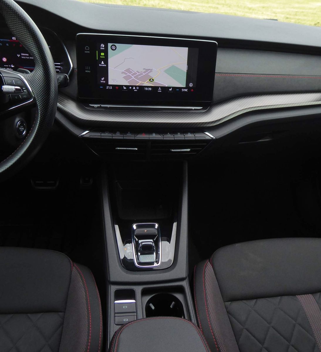 Skoda Octavia Combi RS - Samsaru's Car Outlet