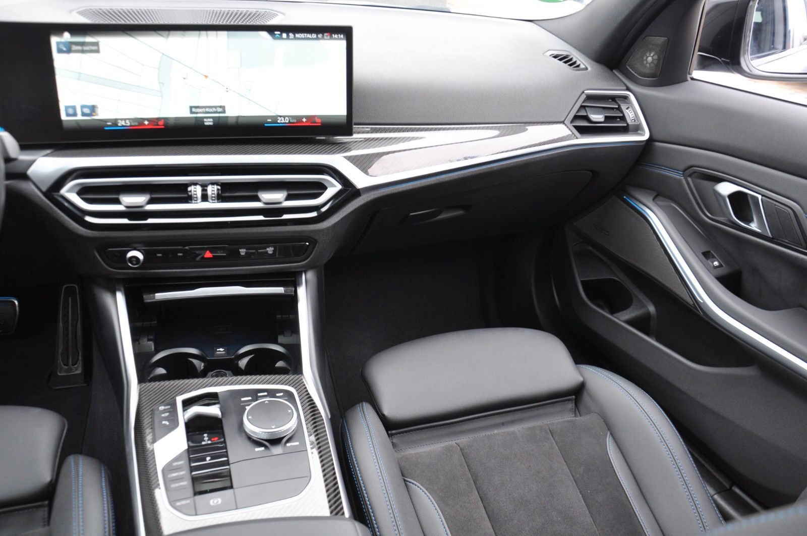 BMW 320 d Touring xDrive M Sport STANDH-PANO-CARBON