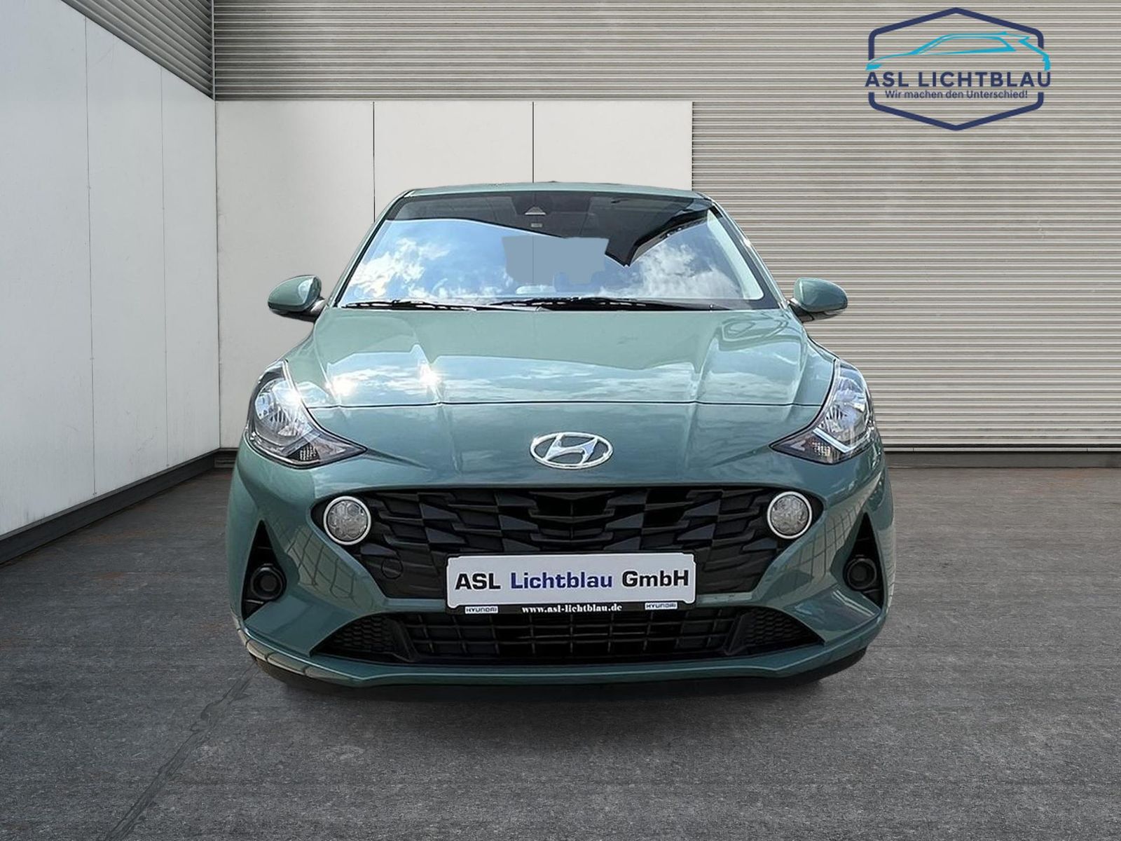 Hyundai i10 Trend - Samsaru's Car Outlet
