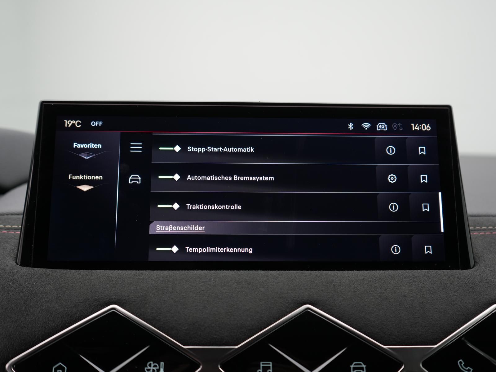 DS Automobiles DS3 Performance Line LED,NAVI,HUD,APP,ACC,TOTW
