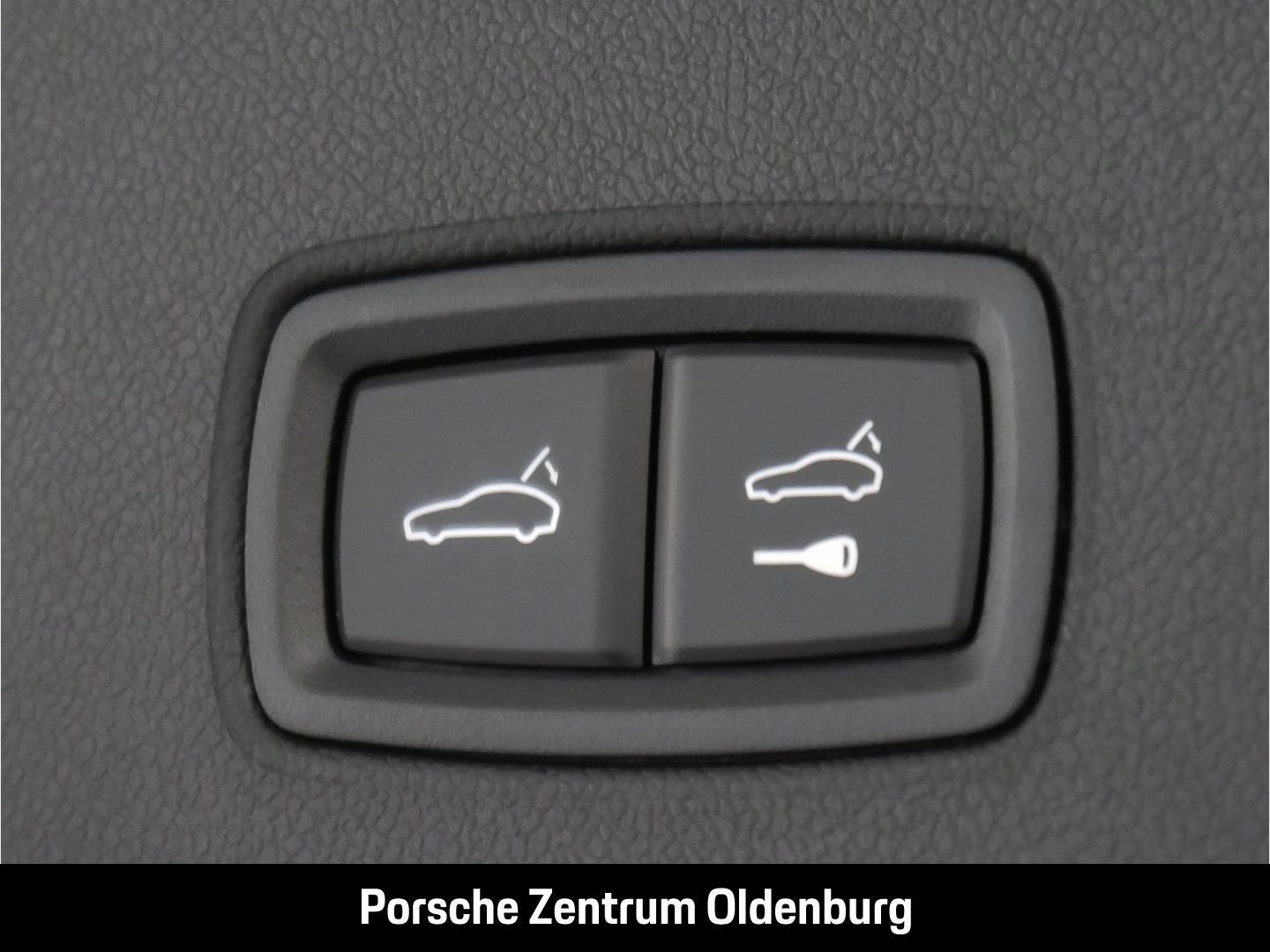 Porsche Cayenne E-Hybrid InnoDrive AHK Sportabgas 18 Weg