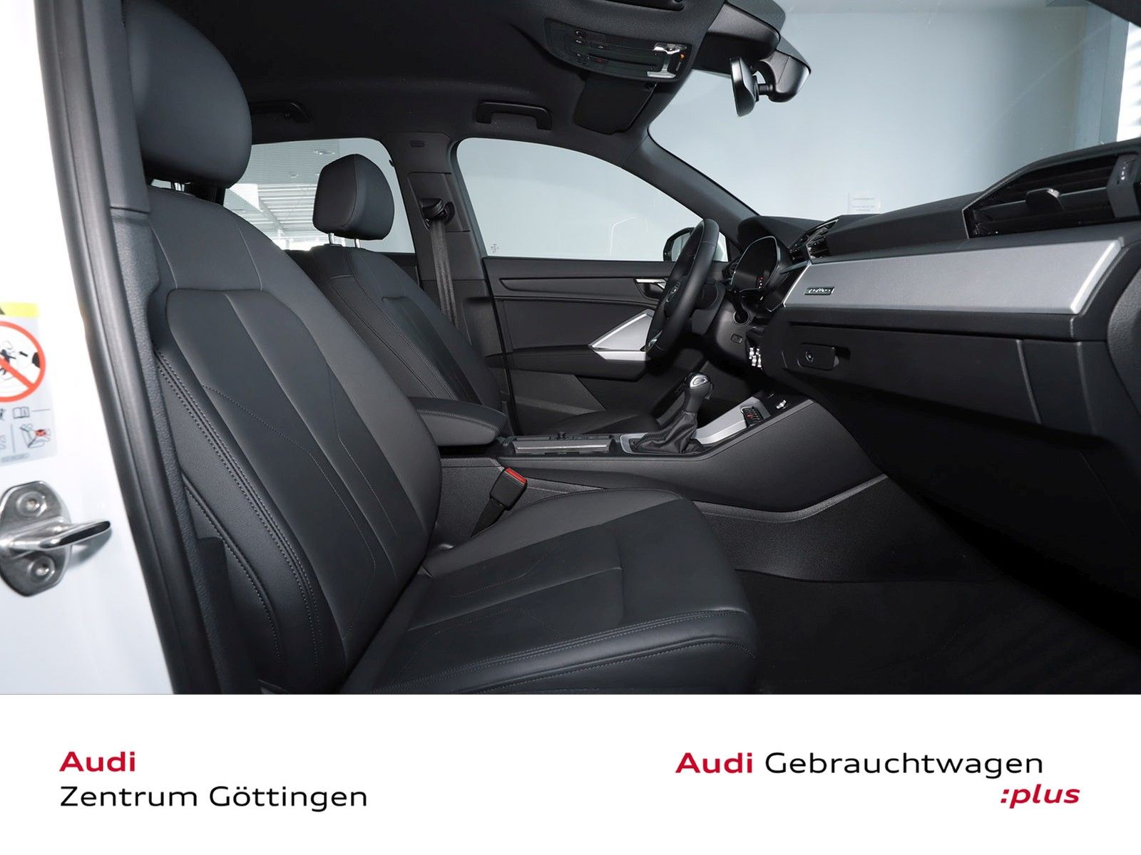 Audi Q3 quattro 40 TFSI S tronic - Samsaru's Car Outlet