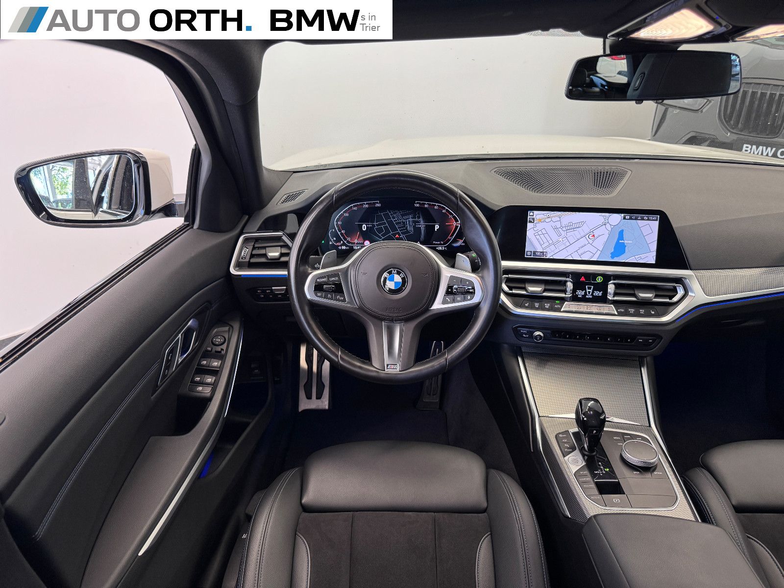 BMW 330i xDrive Touring M-Sport - Samsaru's Car Outlet