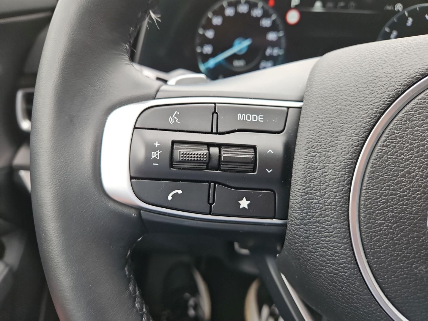 Kia Sportage 1.6T DCT AWD Spirit - Samsaru's Car Outlet