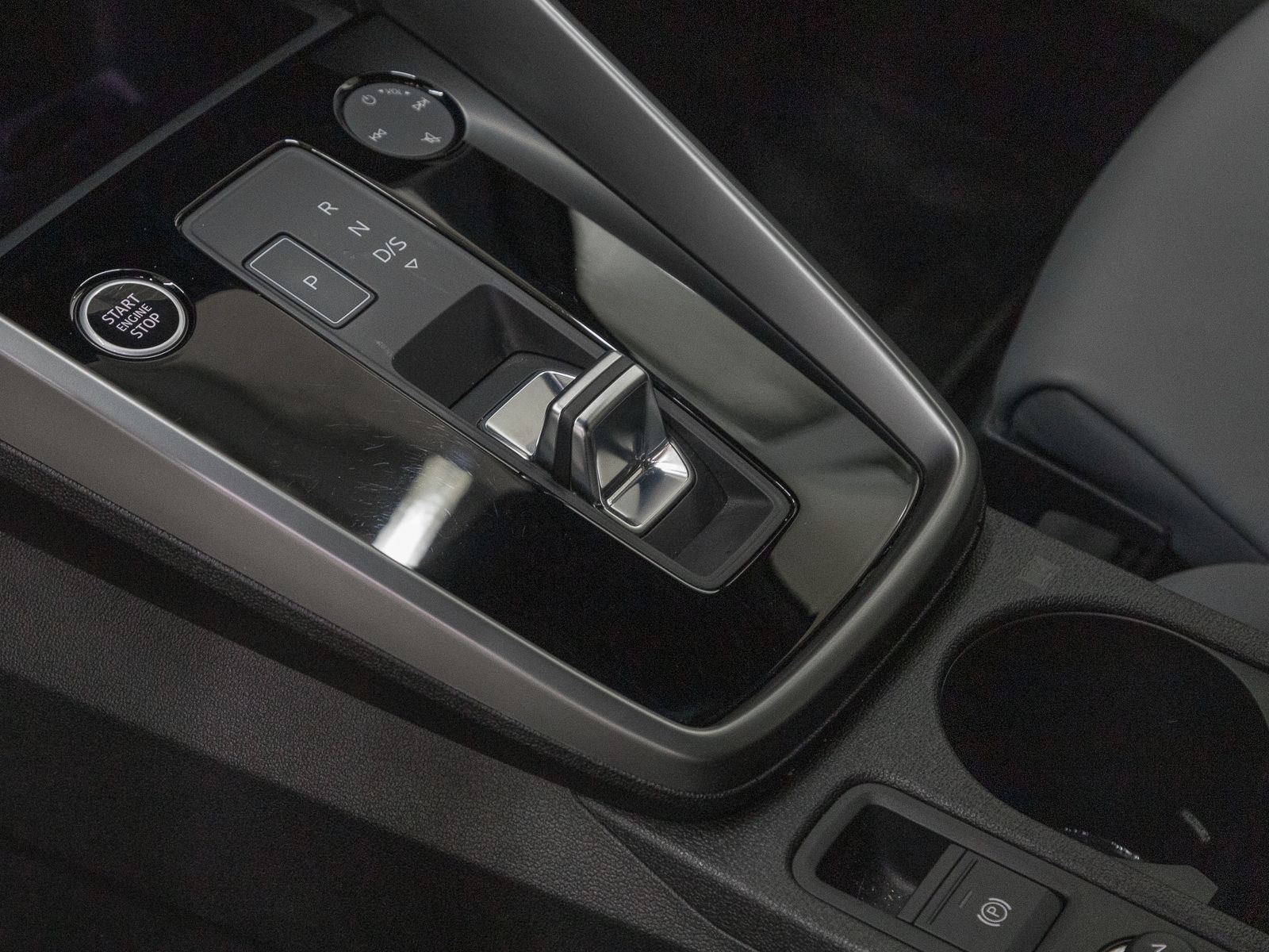 Audi A3 Sportback 45 TFSIe 2x S LINE - Samsaru's Car Outlet