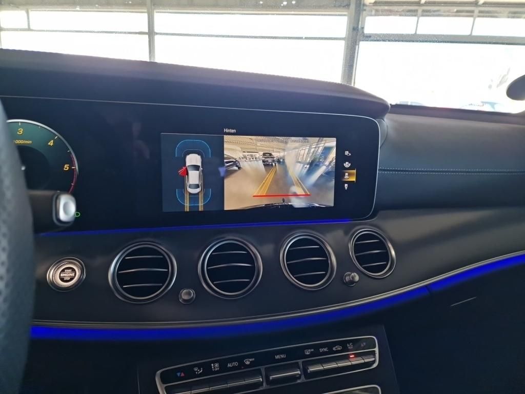 Mercedes-Benz E 220 d AMG - Samsaru's Car Outlet