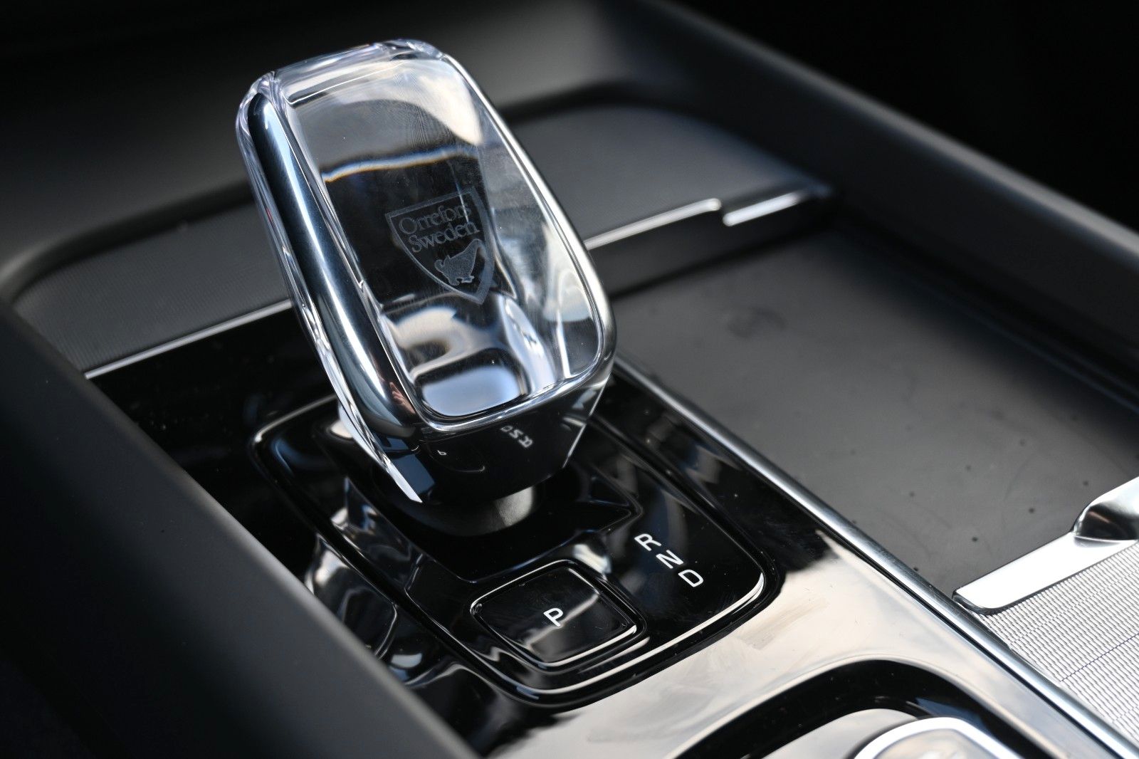 Volvo XC60 B5 AWD Plus Dark*H&K*FSHZG*360°*ACC*AHK