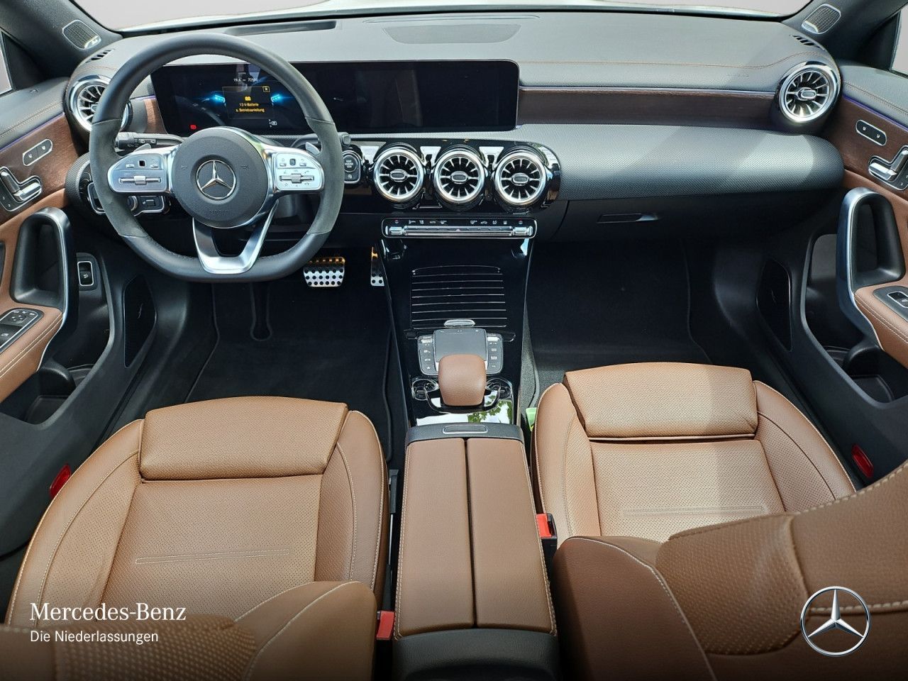 Mercedes-Benz CLA 250 4M AMG - Samsaru's Car Outlet